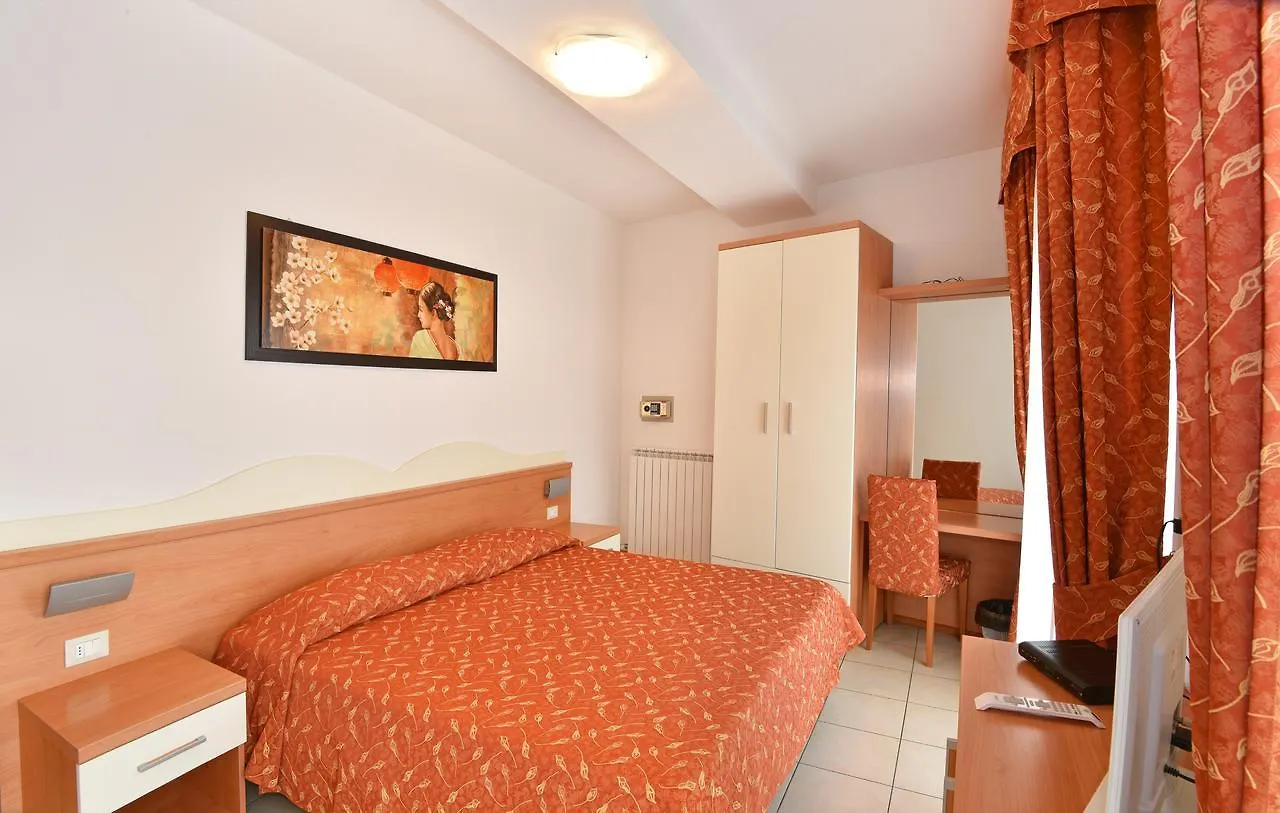 Hotel Villa Olga Caorle Aparthotel