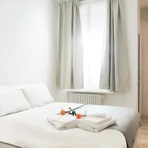Brisa , Milano Italia